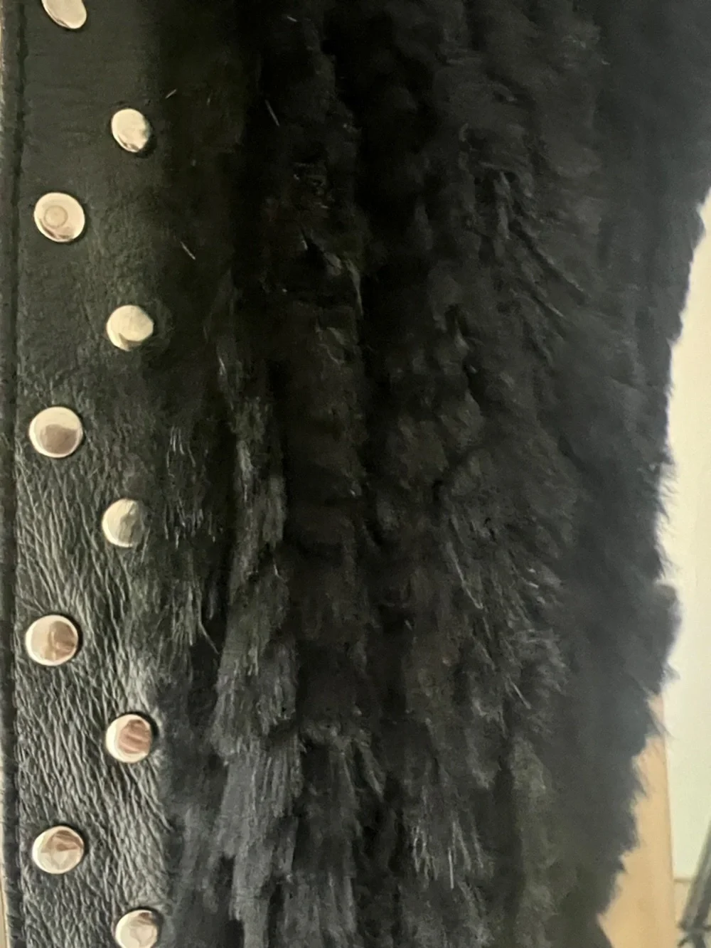 Mitches Black Fur Studded Festival Cozy Sleeveless Vest. Size Medium. - Picture 2 of 5